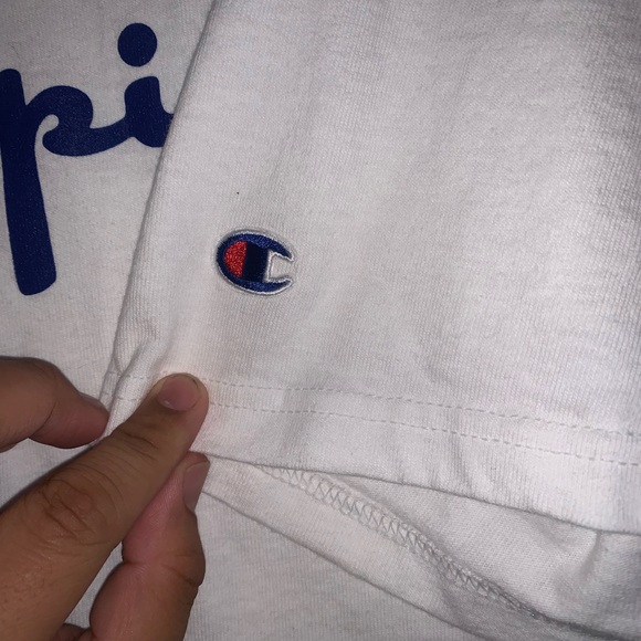 Champion T-Shirt - Picture 3 of 3